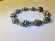 Blumen-Armband inspieriert von Sonoko Nozue